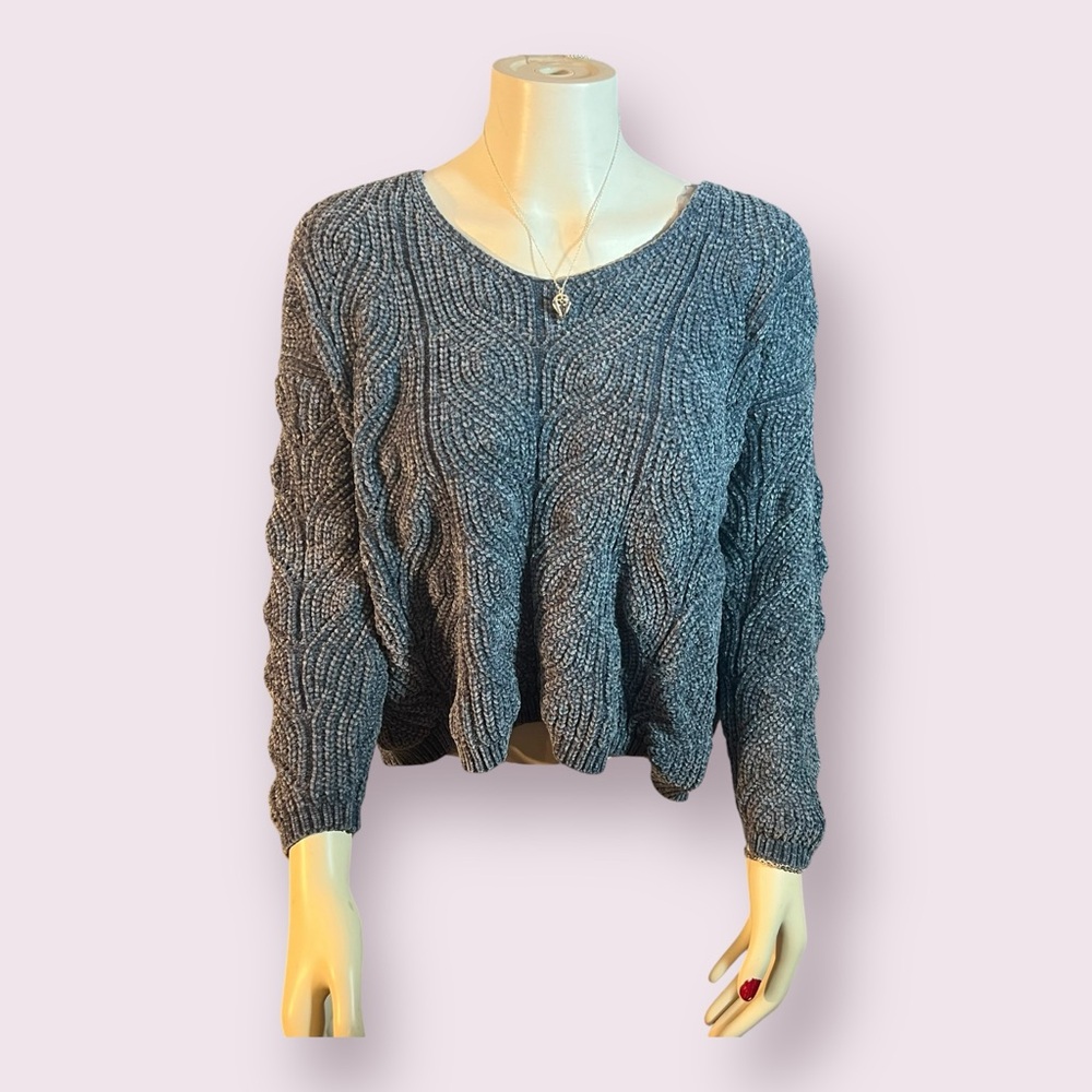 Warm & Cozy Lifestyle Women’s Small Blue Sweater